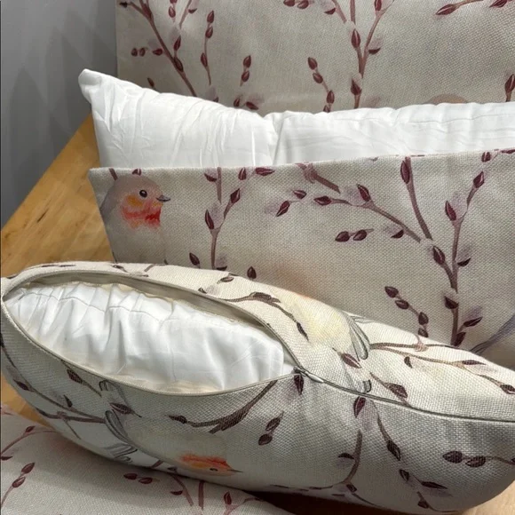 2-PIECE-SET ACCENT PILLOWS BIRDS BRANCHES & BUDS WITH NEW UTOPIA PILLOW-INSERTS - Picture 6 of 14
